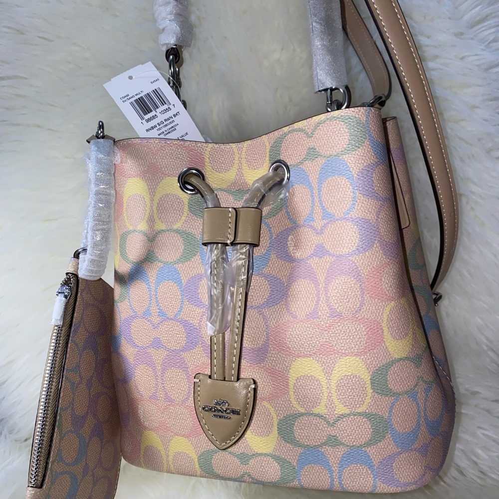Coach Rowan Bucket Bag In Rainbow Signature Canvas New - Picture 5 of 13